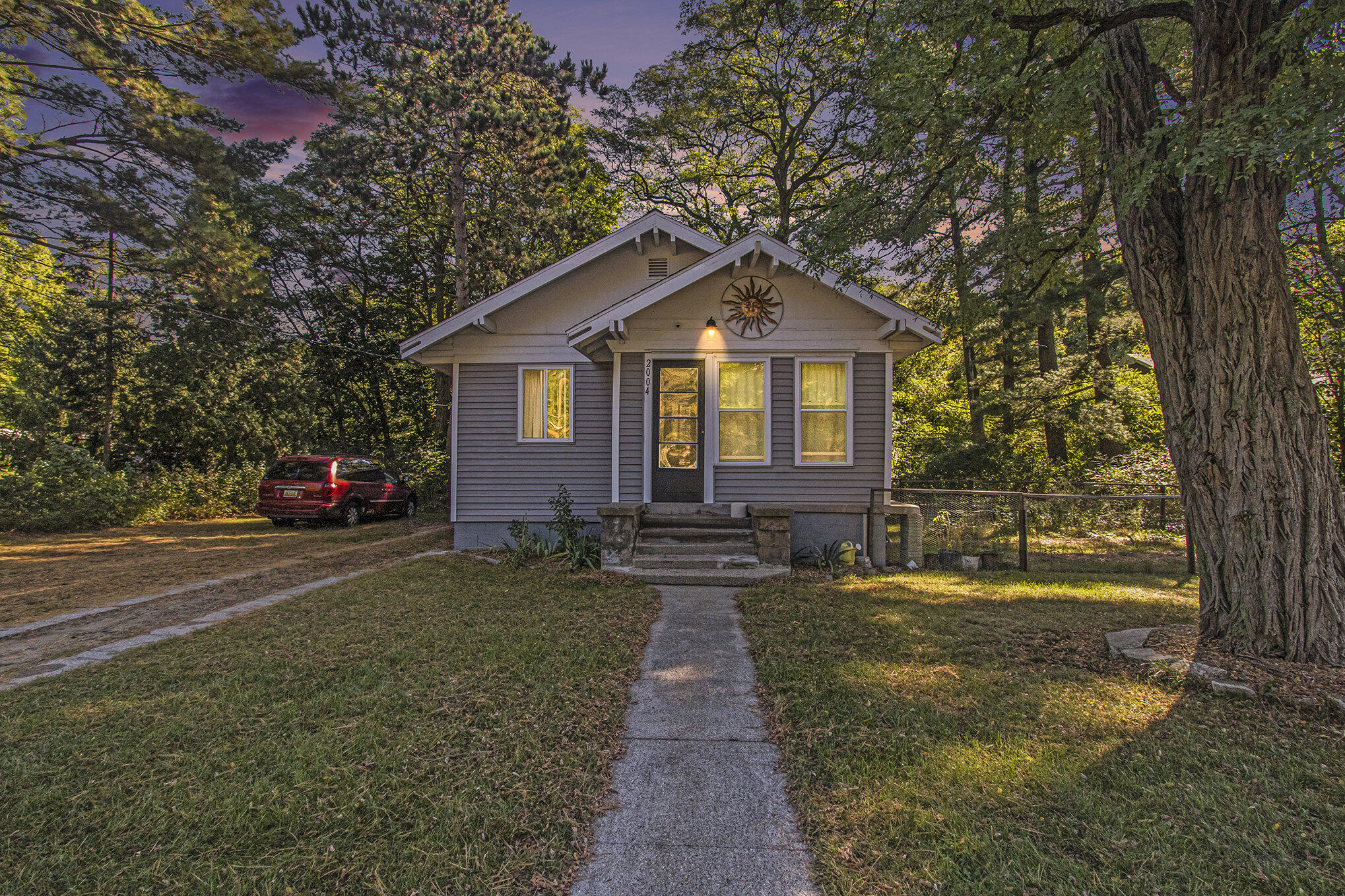 2004 North Whitehall Road Muskegon, MI 49445 - Photo 1 of 31 001_mhw_0629_7015-twilight