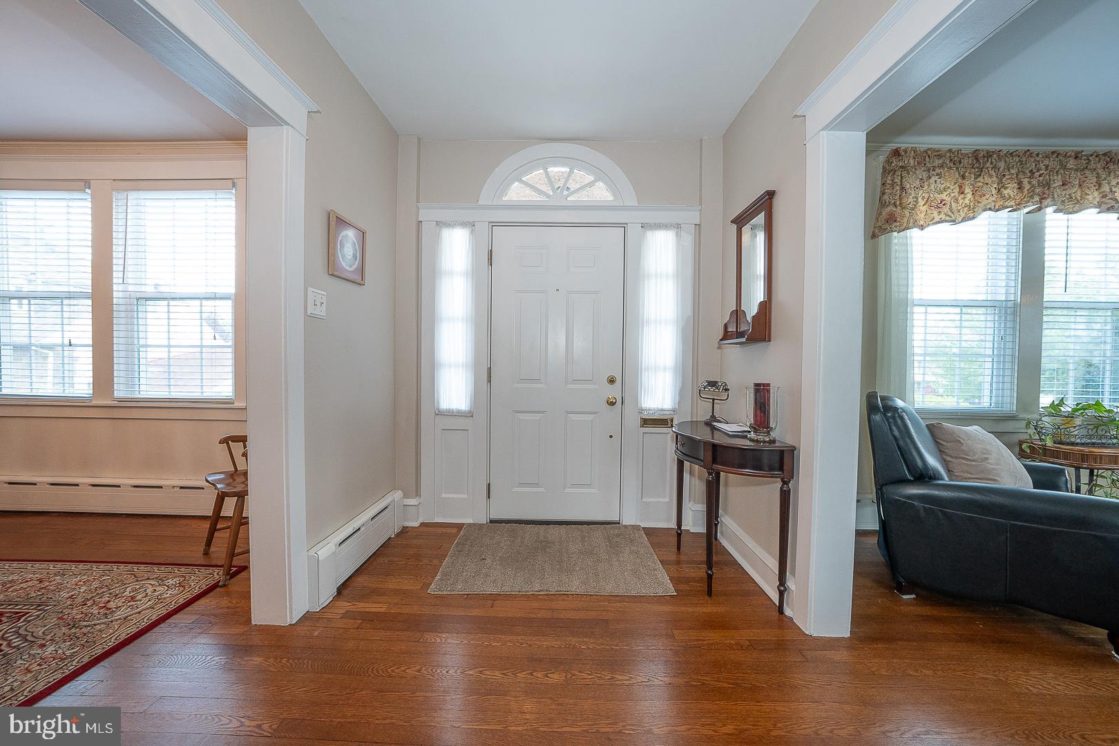 470 Gainsboro Road Drexel Hill, PA 19026 - Photo 7 of 60