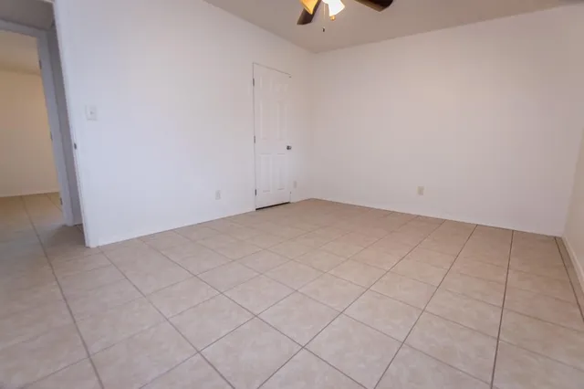 $900 | 3799 East Foothills Drive, Unit 10, Sierra Vista, AZ 85635