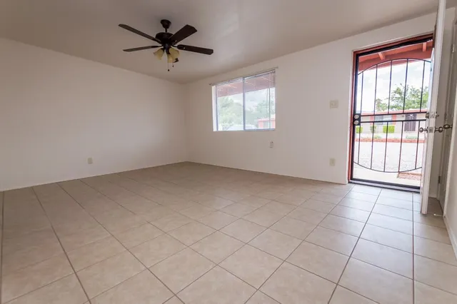 $900 | 3799 East Foothills Drive, Unit 10, Sierra Vista, AZ 85635