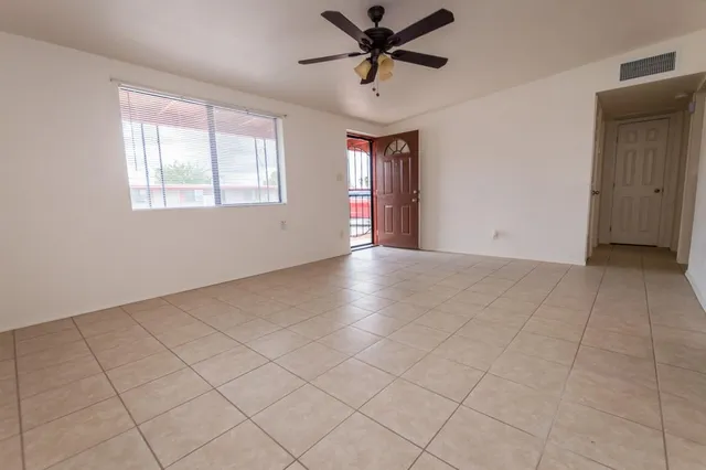 $900 | 3799 East Foothills Drive, Unit 10, Sierra Vista, AZ 85635