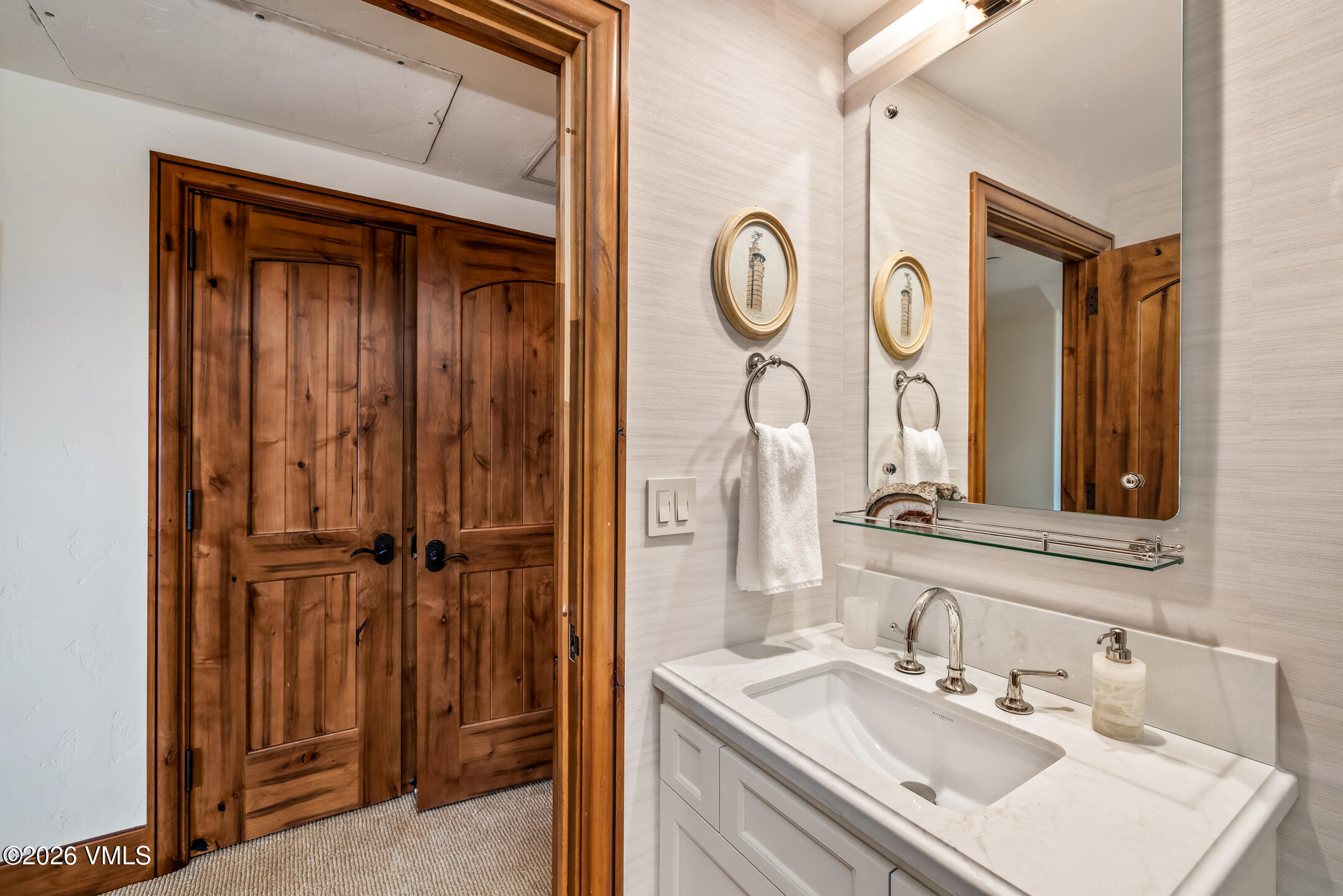130 Daybreak Ridge Road, Unit R1103 Avon, CO 81620 - Photo 28 of 47 Second Bedroom Bath