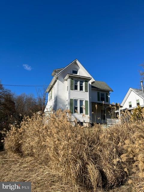 1127 Yorklyn Road Hockessin, DE 19707 - Photo 2 of 22 Gallery Image 2