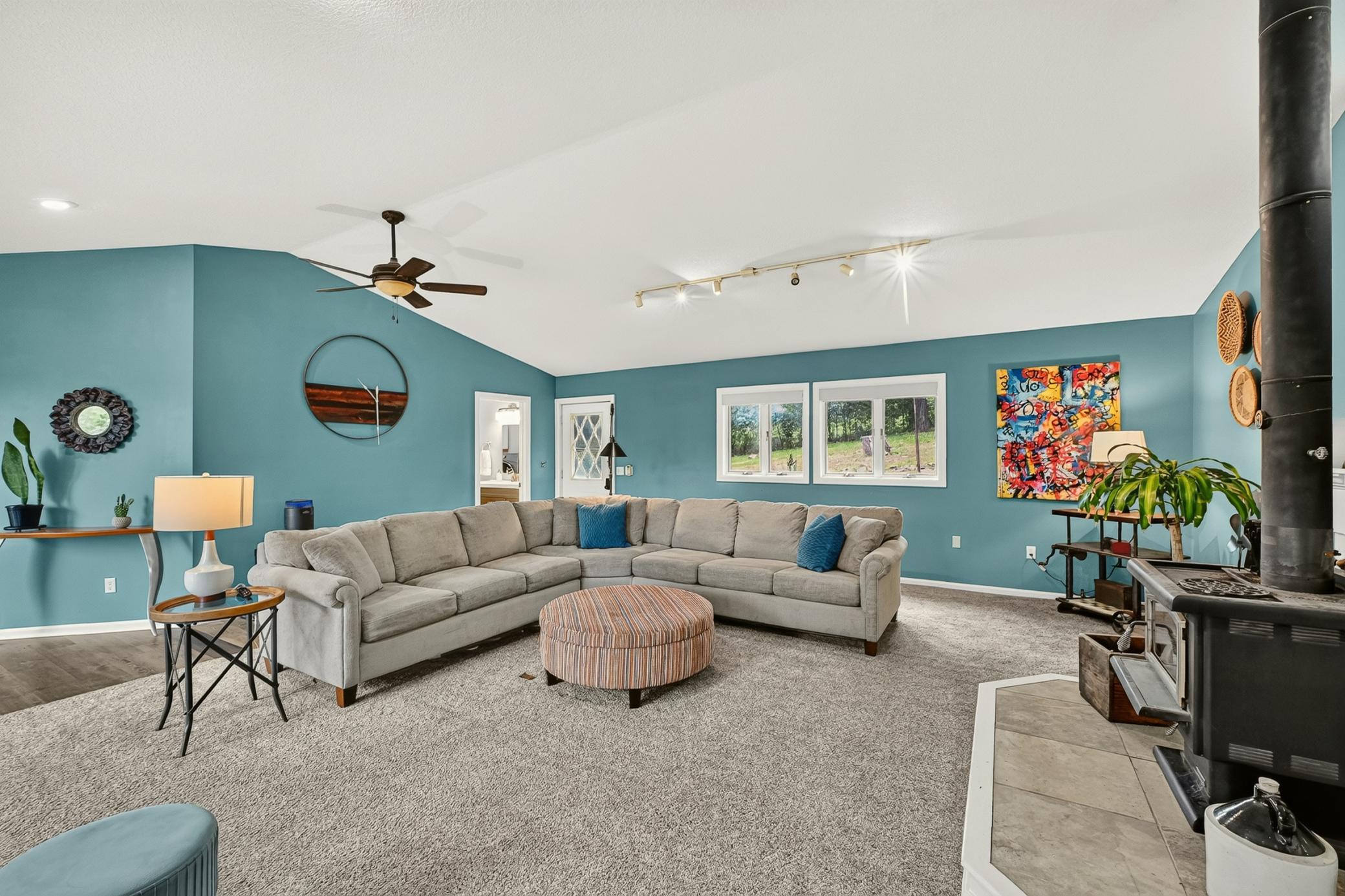 4220 Eastwood Road Southeast Rochester, MN 55904 - Photo 7 of 53 Gallery Image 7