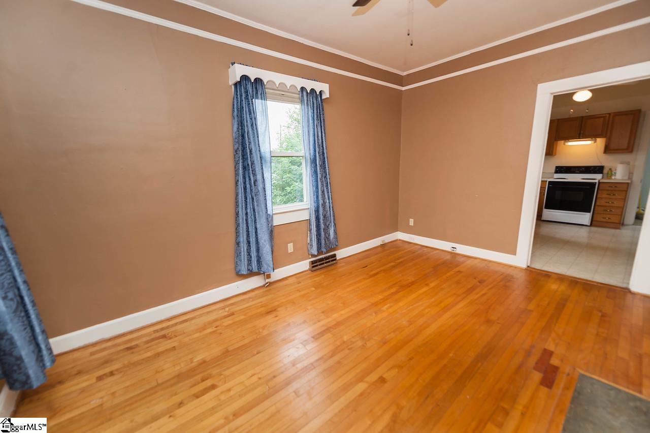 21 Chestnut Street Startex, SC 29377 - Photo 5 of 22 Gallery Image 5