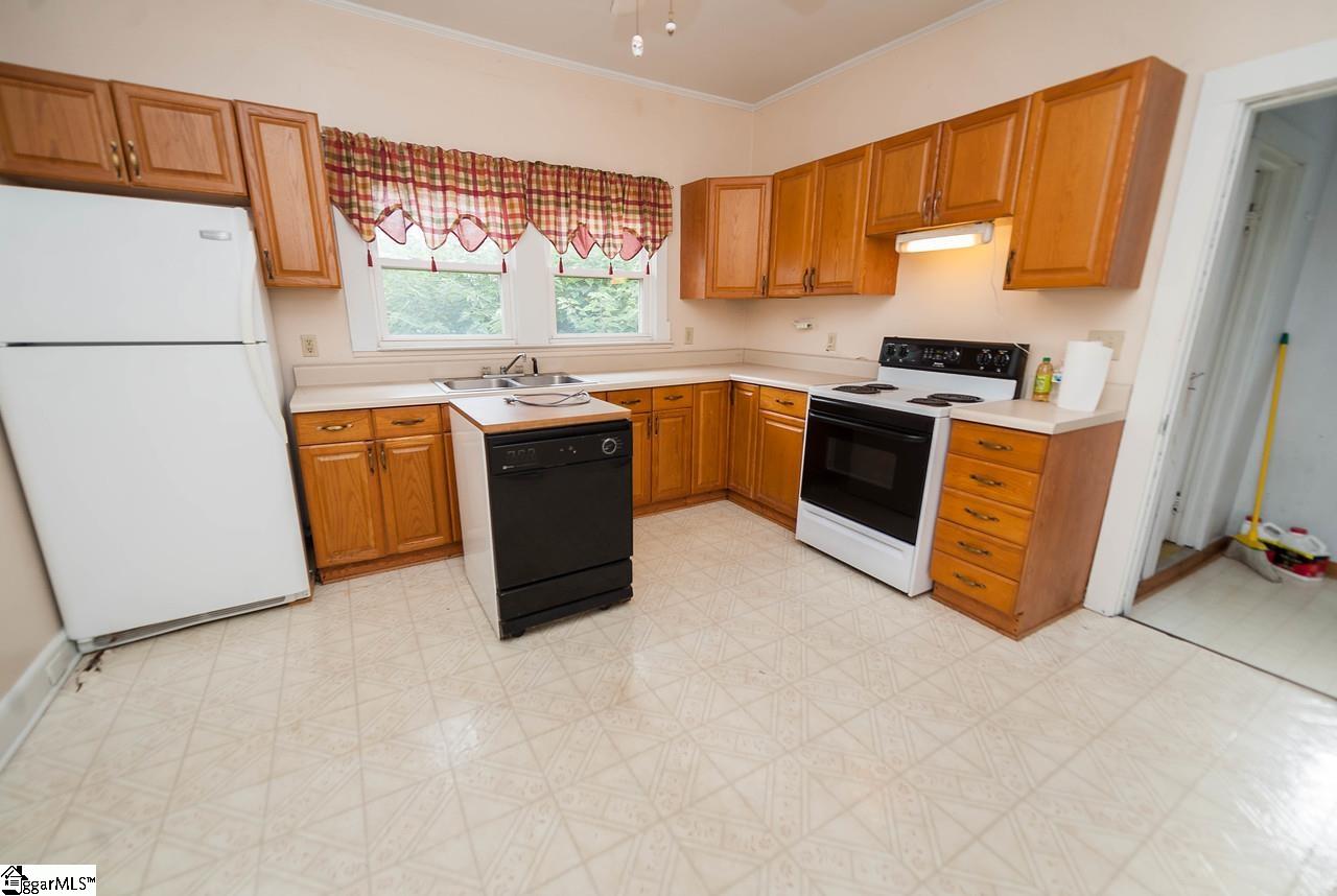 21 Chestnut Street Startex, SC 29377 - Photo 6 of 22 Gallery Image 6