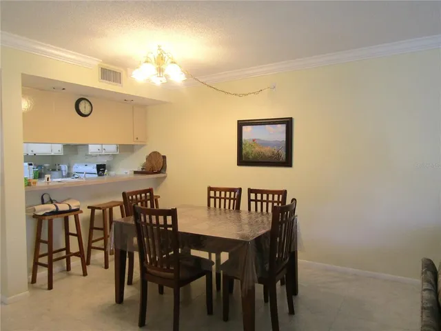 $189,000 | 4628 Ringwood Meadow, Unit 26, Sarasota, FL 34235