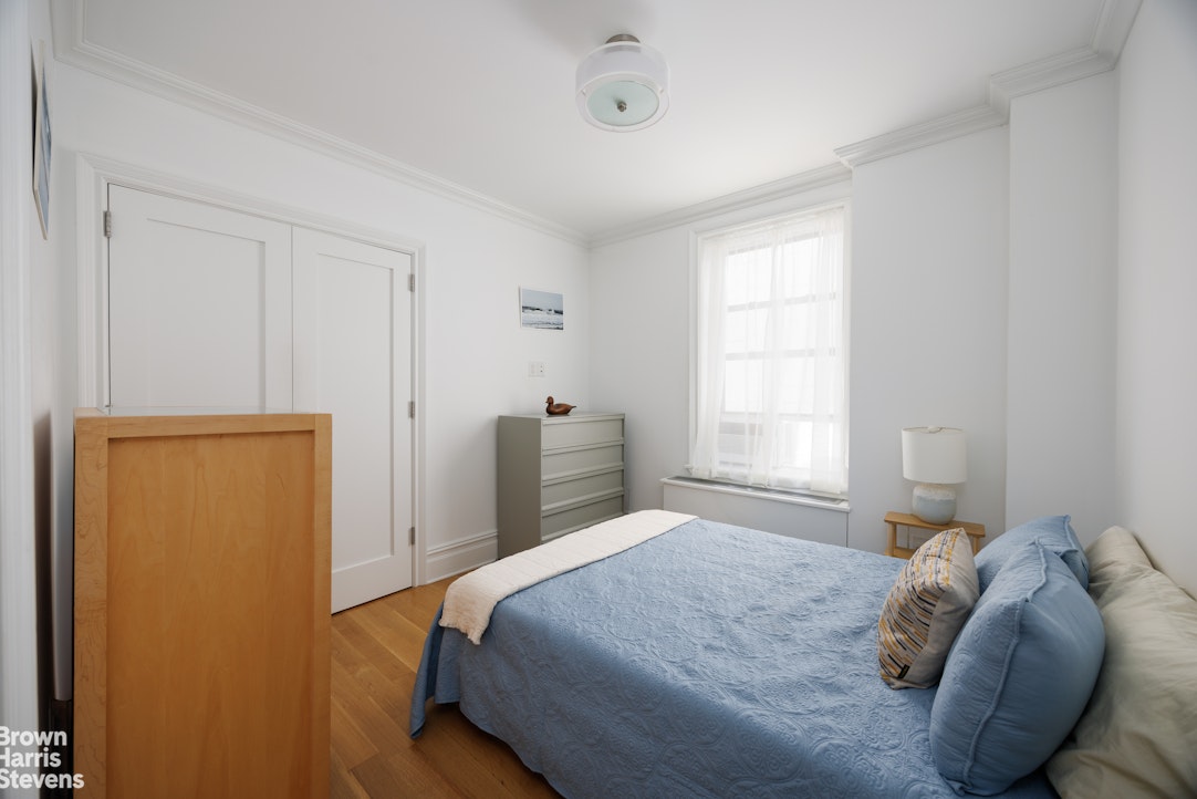 55 West 95th Street, Unit 35 Manhattan, NY 10025 - Photo 6 of 9