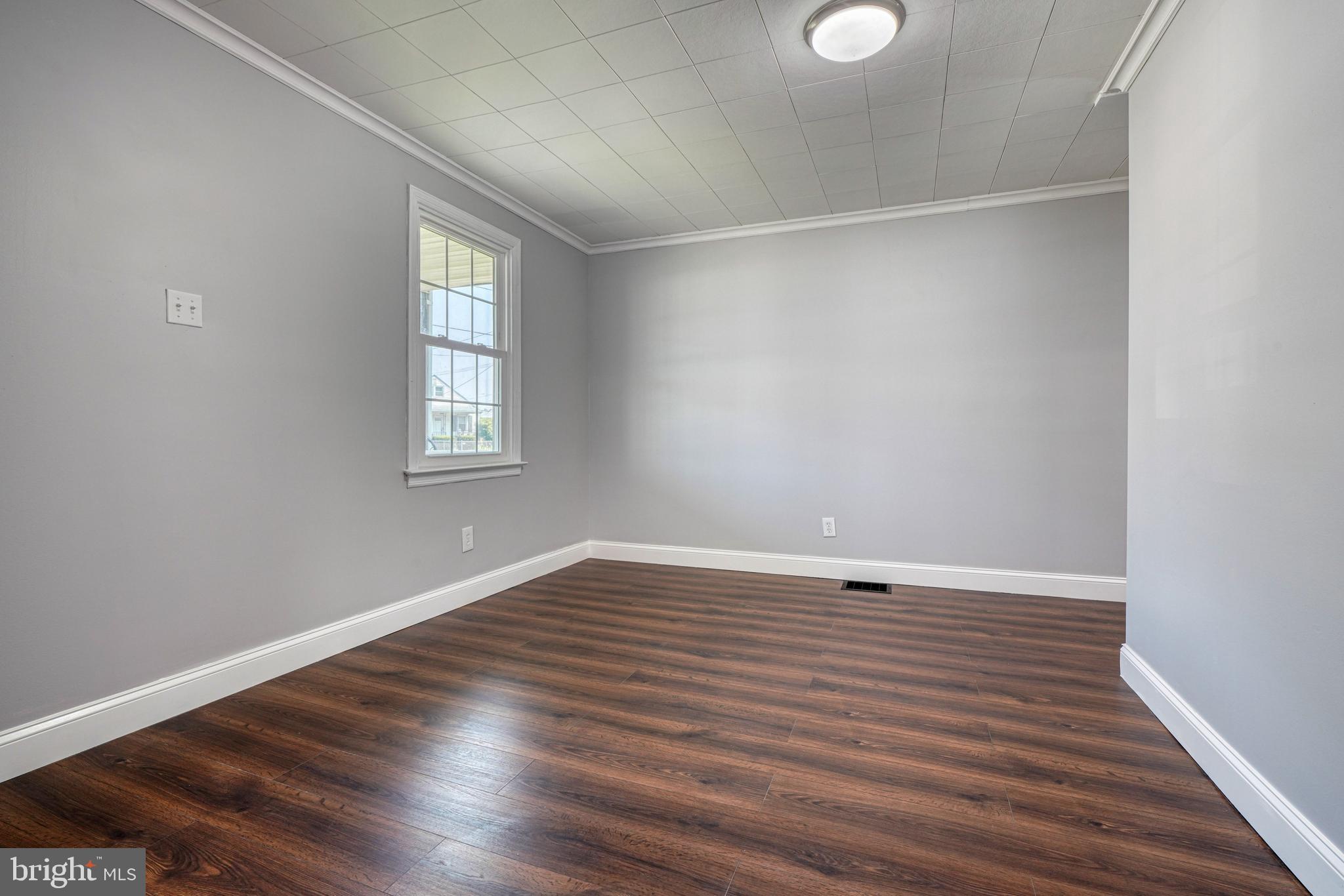 1303 Willow Road Dundalk, MD 21222 - Photo 12 of 68 Living Room