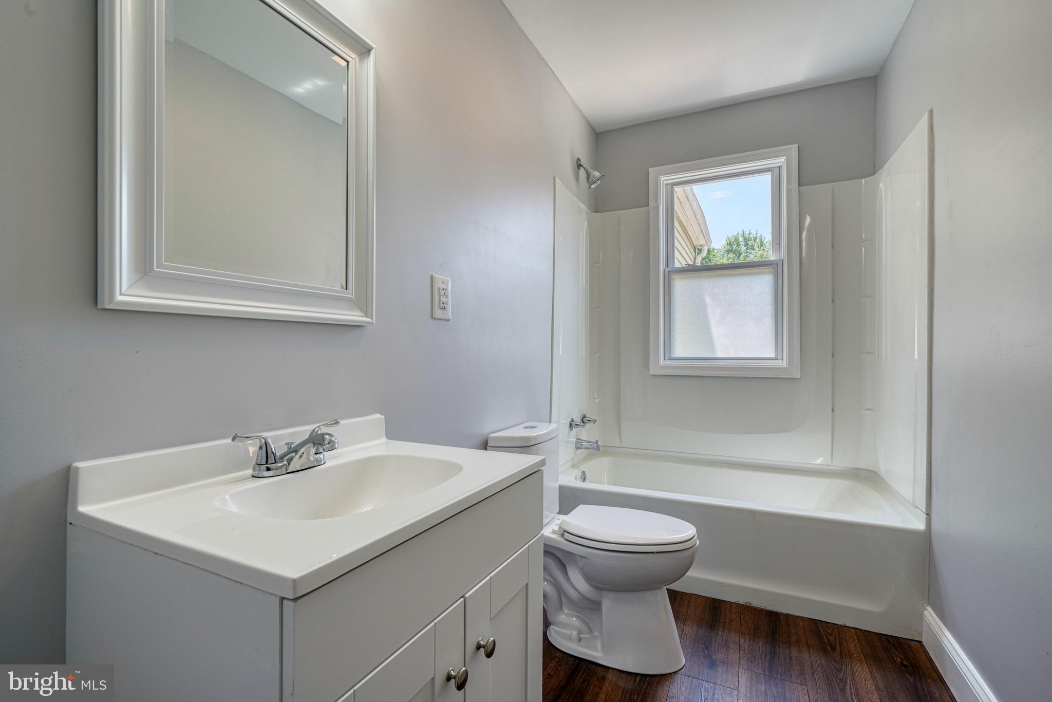 1303 Willow Road Dundalk, MD 21222 - Photo 29 of 68 Main Level Bath