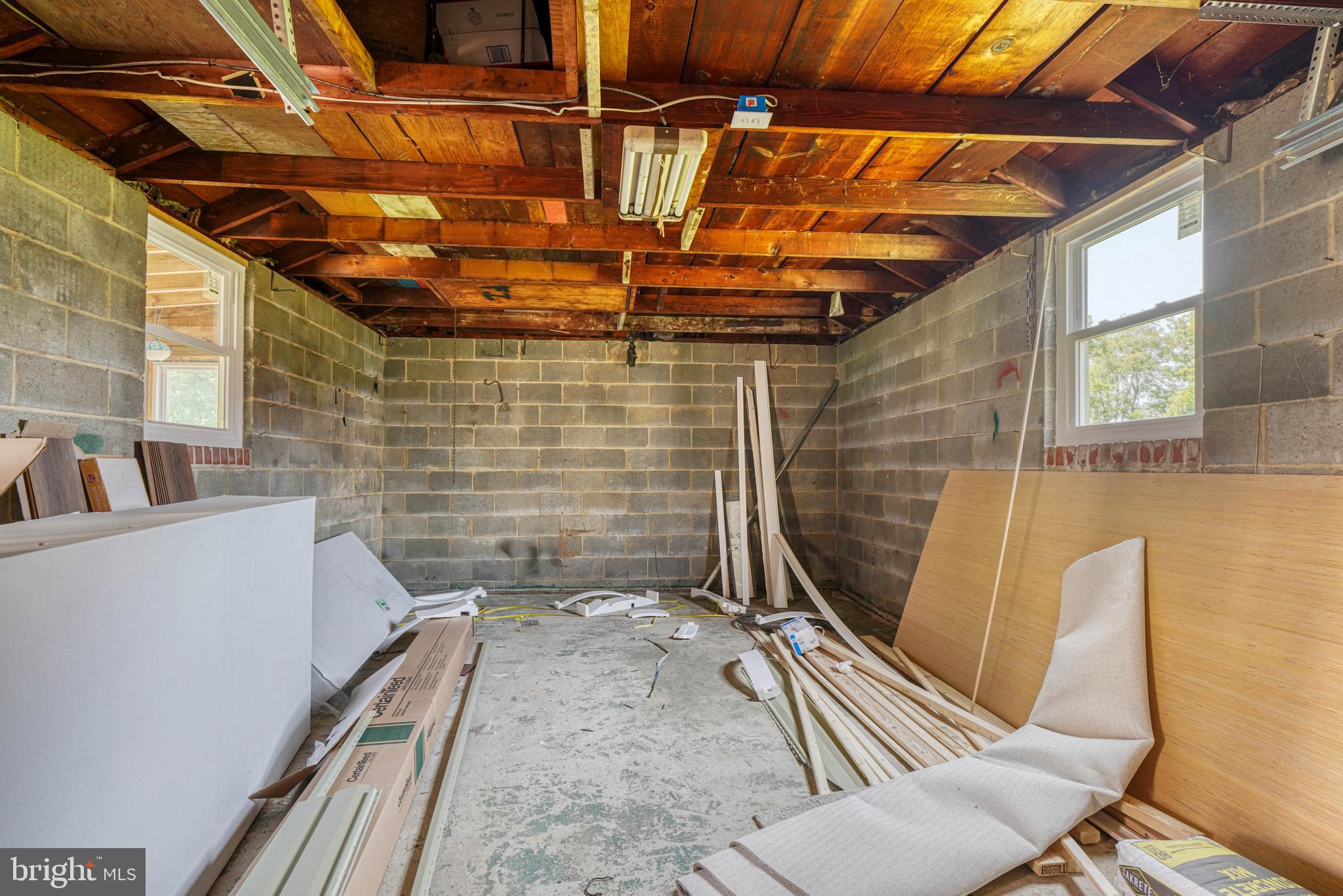 1303 Willow Road Dundalk, MD 21222 - Photo 57 of 68 Garage to be cleaned out