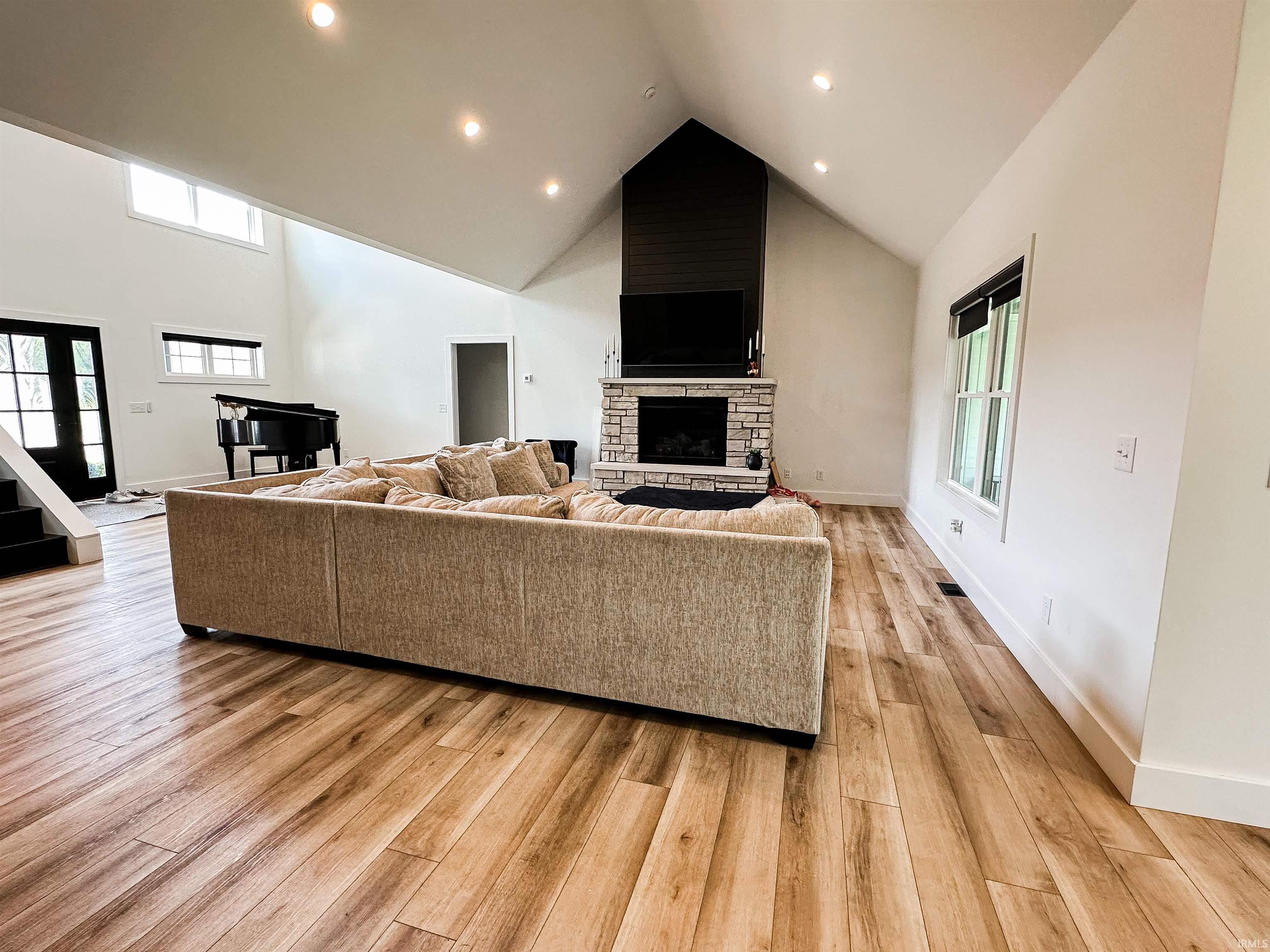 2421 Lucy Lane Bedford, IN 47421 - Photo 11 of 15