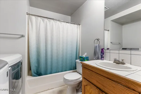 $290,000 | 30040 Jamaica Dunes Drive, Tehachapi, CA 93561