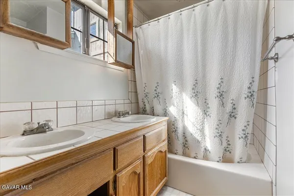$290,000 | 30040 Jamaica Dunes Drive, Tehachapi, CA 93561