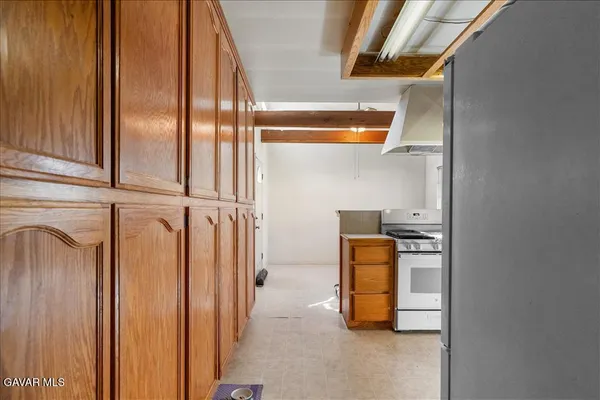 $290,000 | 30040 Jamaica Dunes Drive, Tehachapi, CA 93561