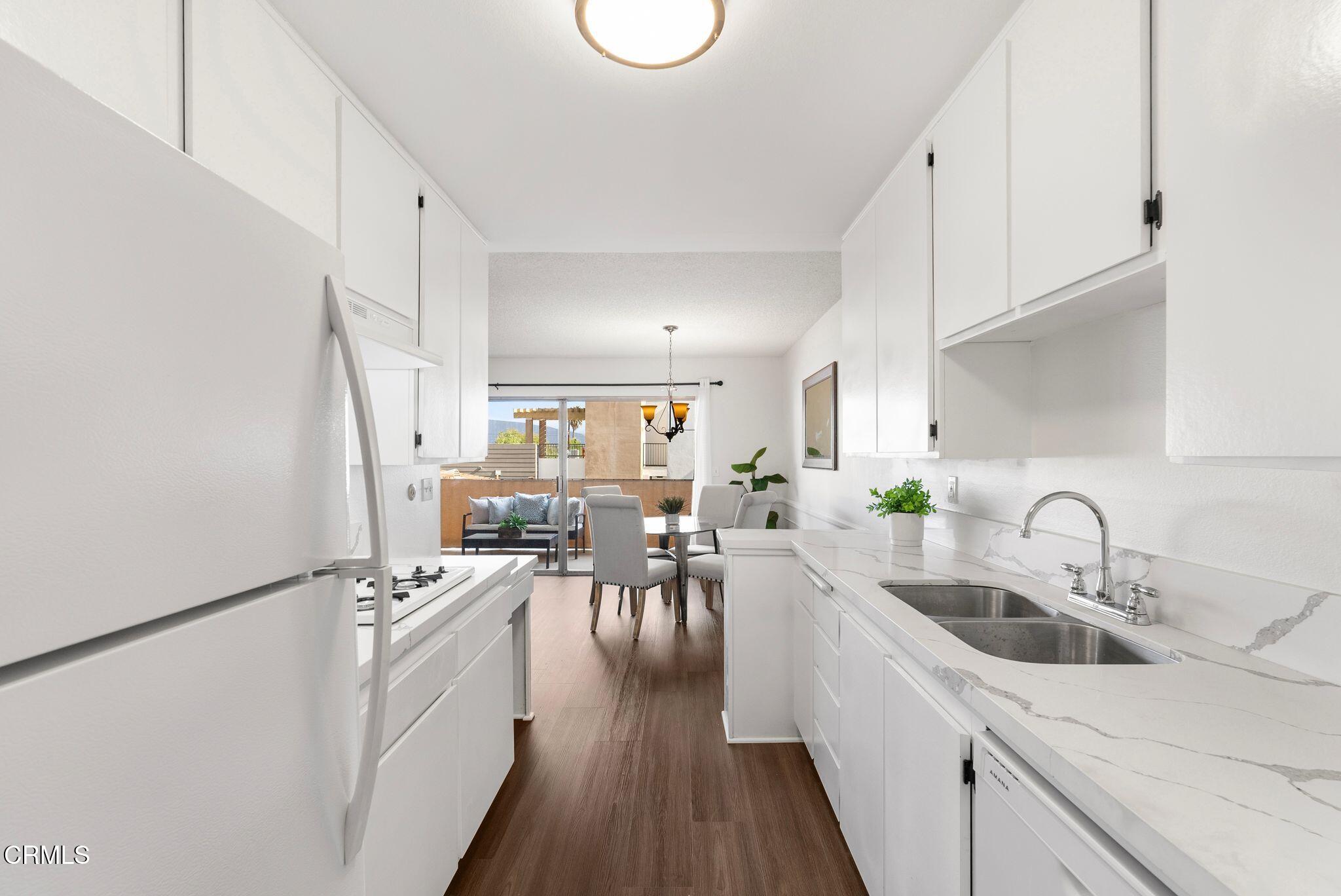 2468 Mohawk Street, Unit 203 Pasadena, CA 91107 - Photo 18 of 29 20_VVT00276