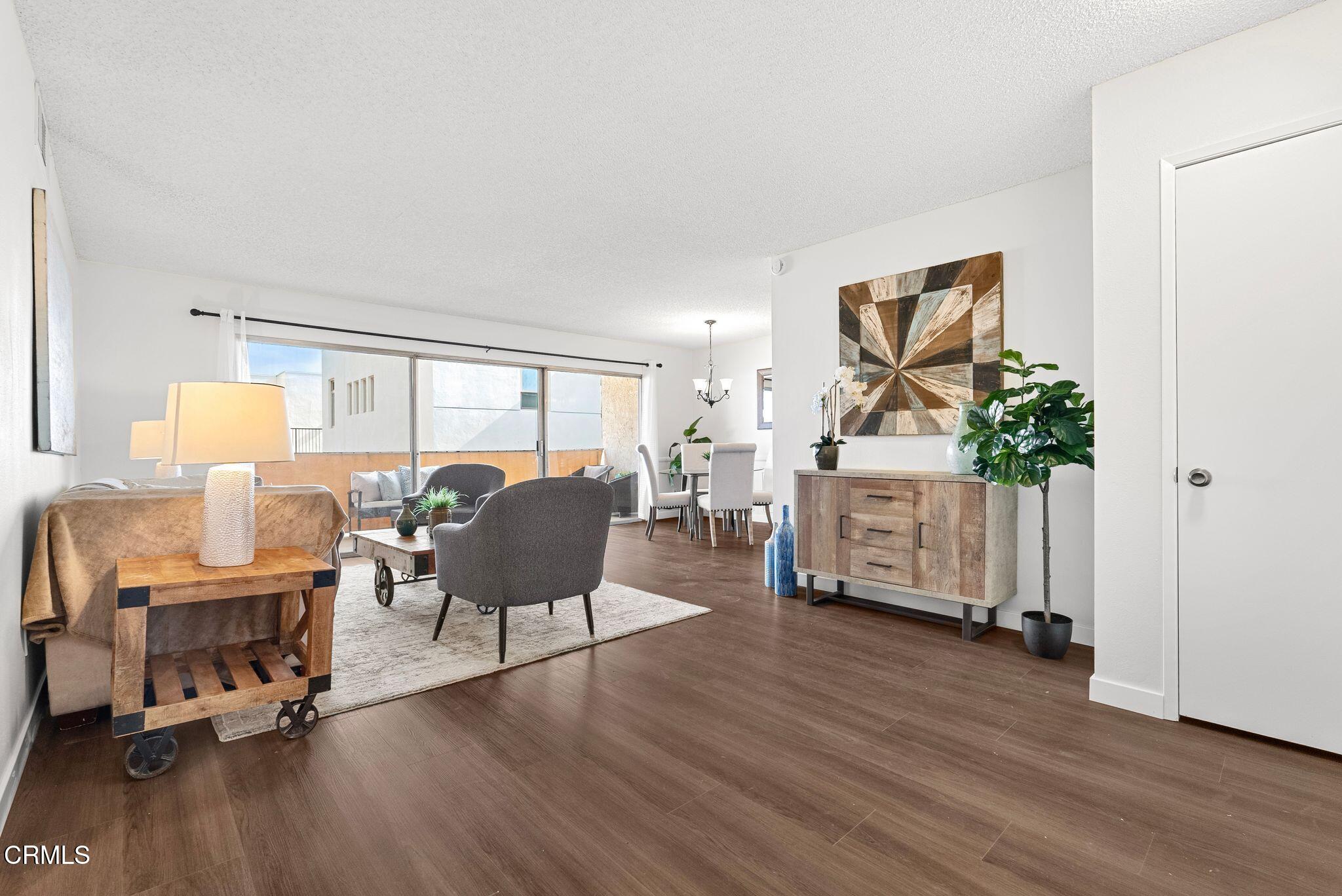 2468 Mohawk Street, Unit 203 Pasadena, CA 91107 - Photo 5 of 29 7_VVT00206