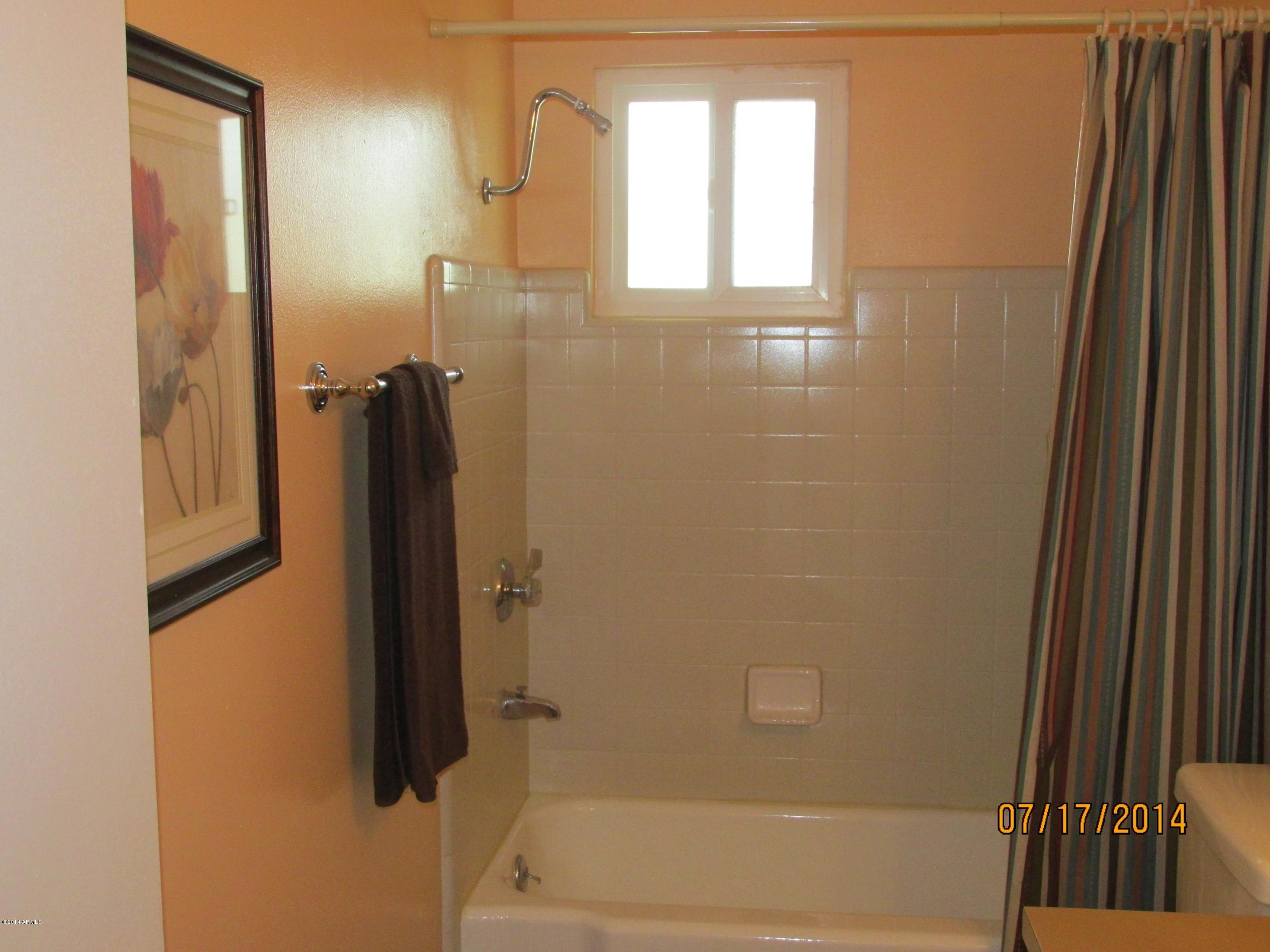 725 South Power Road, Unit 218 Mesa, AZ 85206 - Photo 8 of 14 Master_Bath