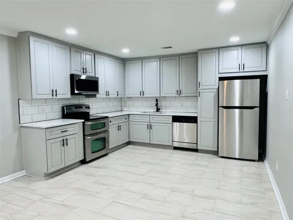 $1,700 | 10702 Deval Drive, Cypress, TX 77429
