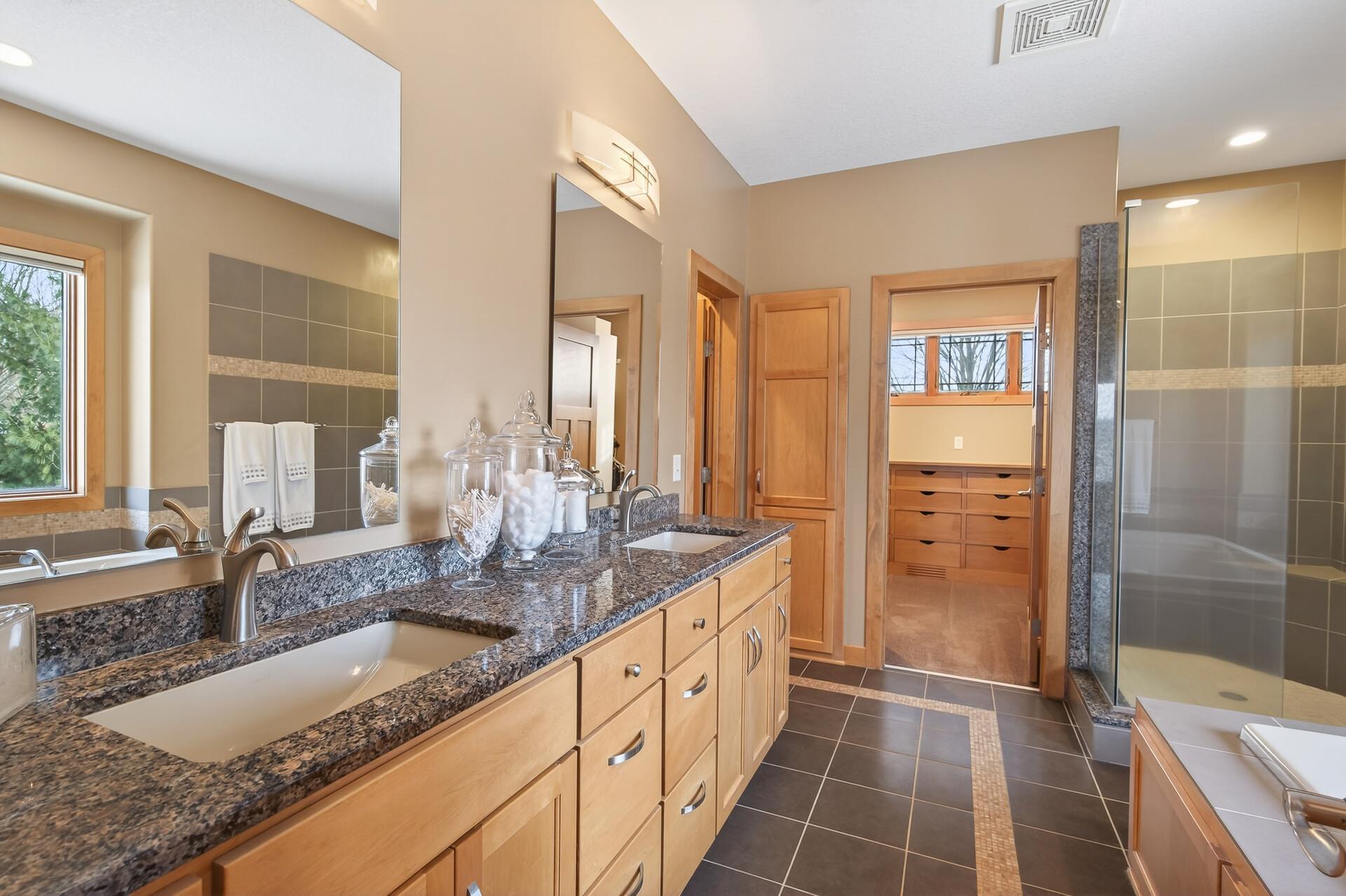 21115 Ridgewood Trail Lakeville, MN 55044 - Photo 22 of 45