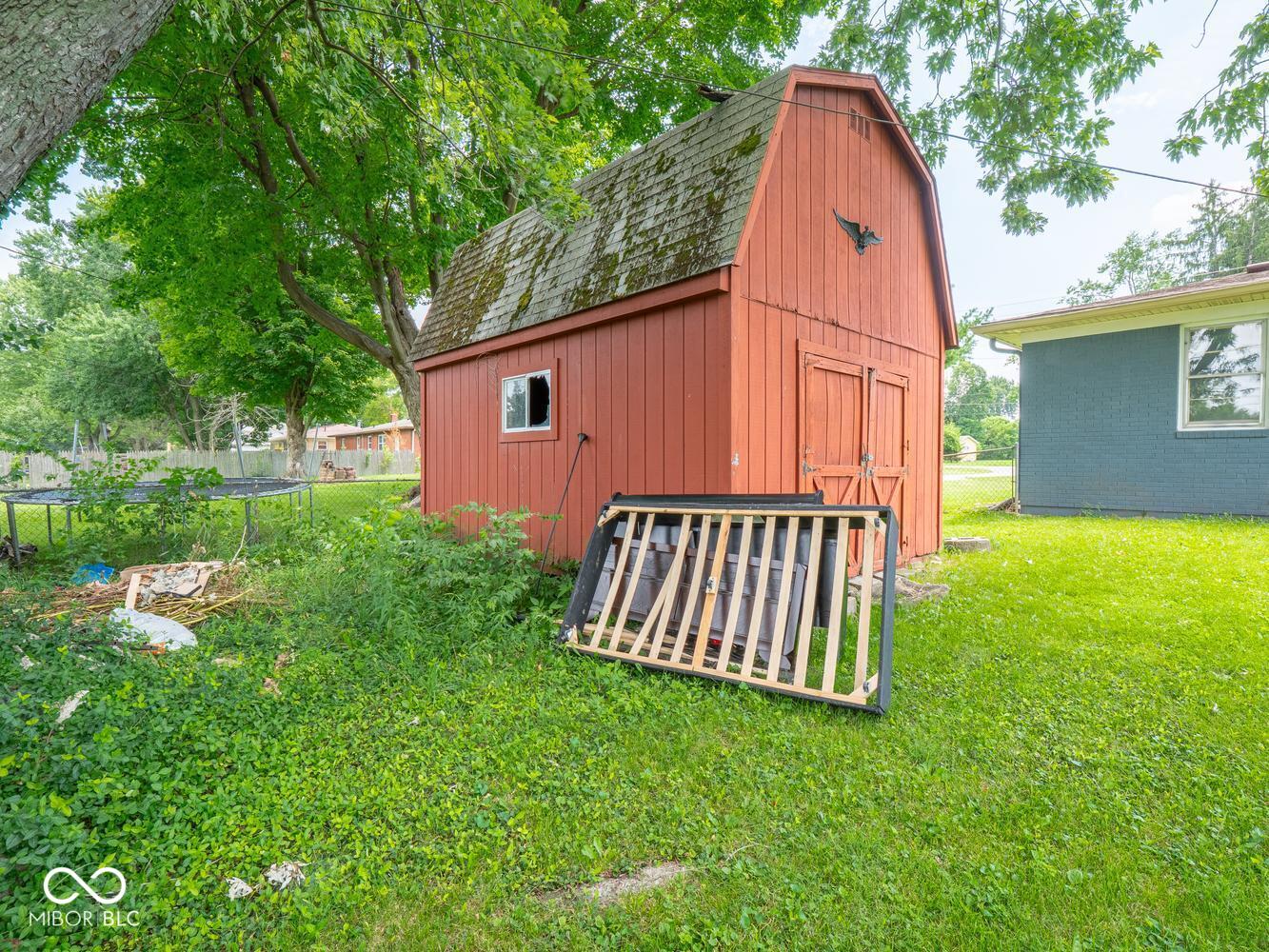 2240 East Thompson Road Indianapolis, IN 46227 - Photo 45 of 50 Gallery Image 45