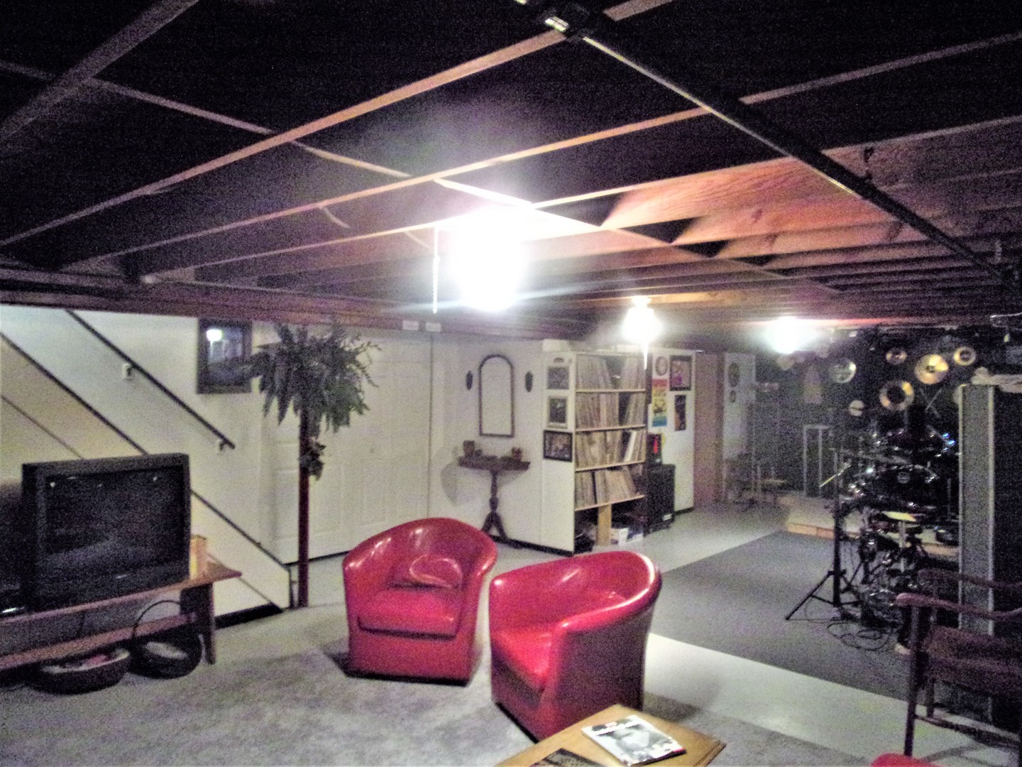 908 Westminster Road Joliet, IL 60435 - Photo 26 of 37