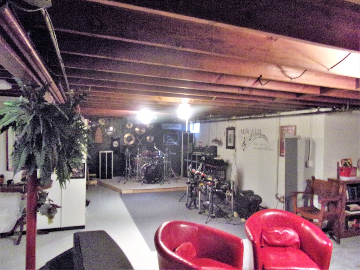 908 Westminster Road Joliet, IL 60435 - Photo 27 of 37
