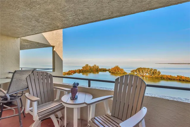 $235,000 | 5915 Sea Ranch Drive, Unit 805, Hudson, FL 34667