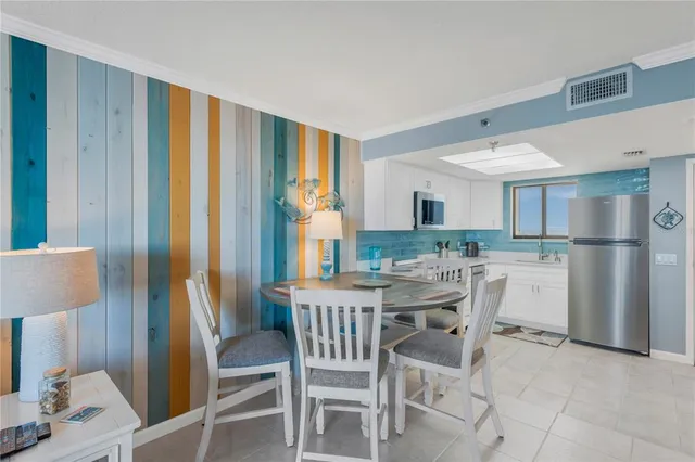 $235,000 | 5915 Sea Ranch Drive, Unit 805, Hudson, FL 34667