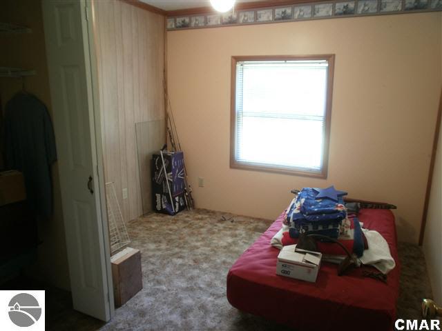 4253 West Laporte Road St. Louis, MI 48880 - Photo 8 of 25 1772861-7.JPG