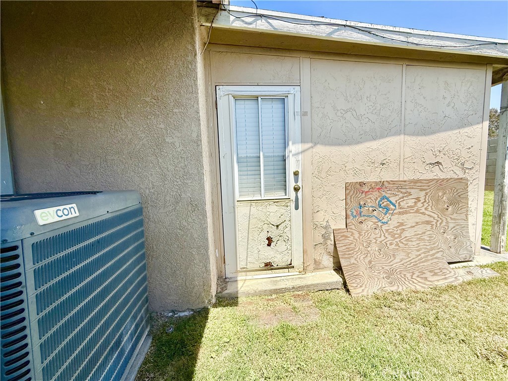 2812 Razor Way Jurupa Valley, CA 92509 - Photo 40 of 43