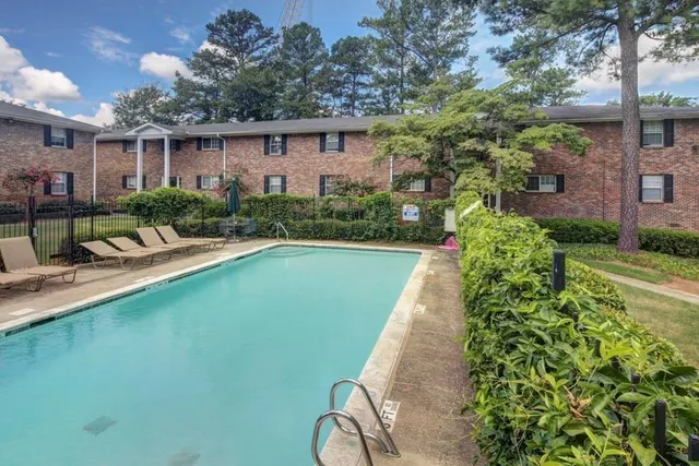 $160,000 | 315 Hilderbrand Drive, Unit C4, Atlanta, GA 30328
