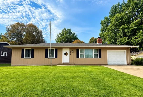 $245,000 | 614 West 16th Street, Maryville, MO 64468