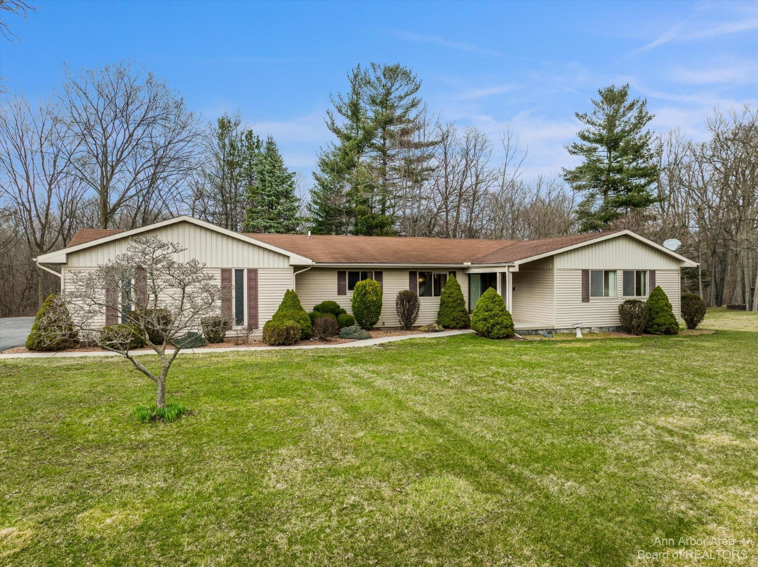 38610 Warren Road Westland, MI 48185 - Photo 2 of 41 Photo 2