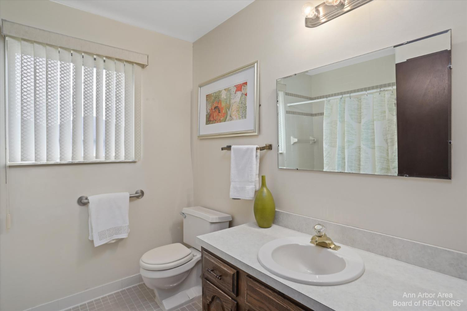 38610 Warren Road Westland, MI 48185 - Photo 21 of 41 Photo 21