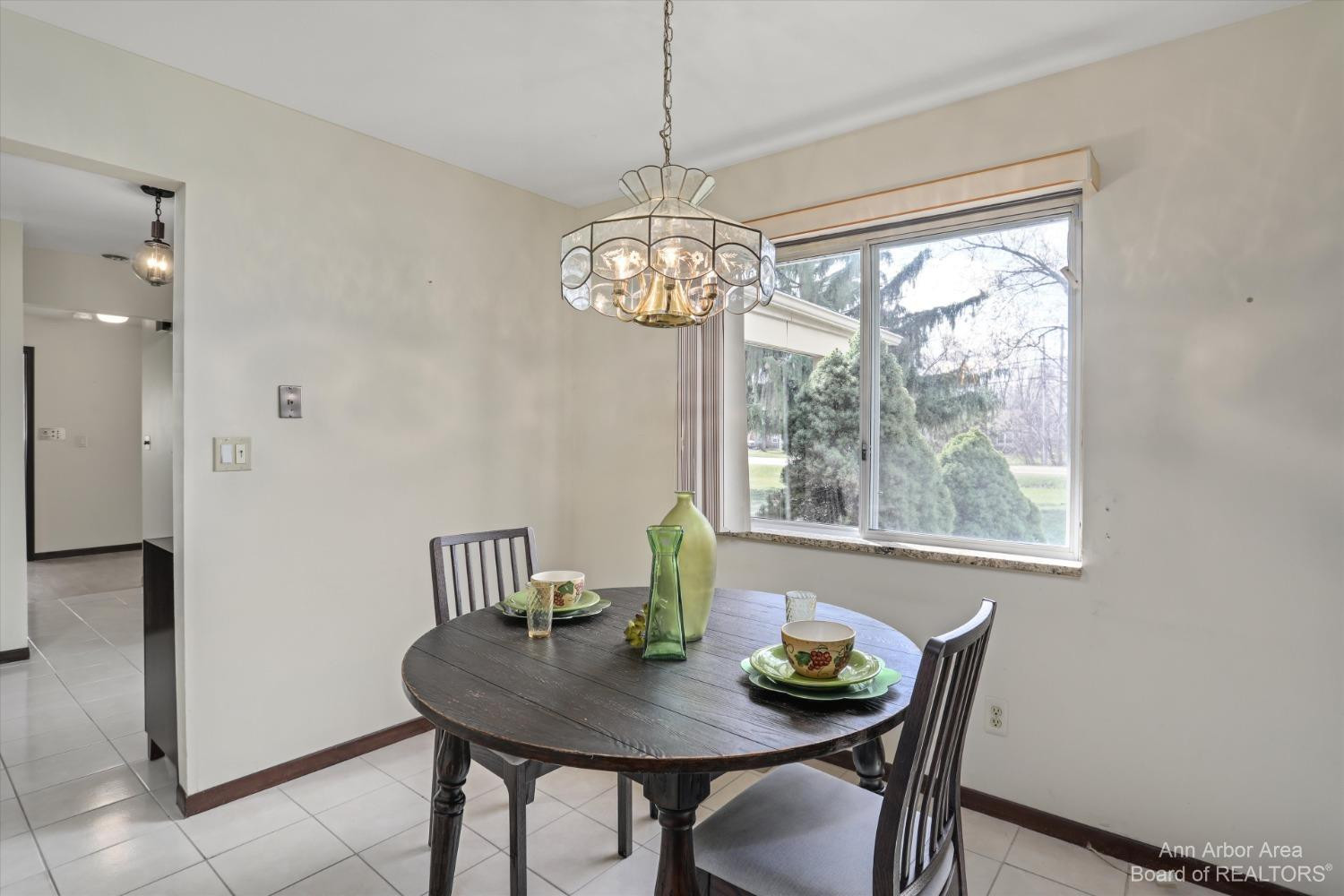 38610 Warren Road Westland, MI 48185 - Photo 8 of 41 Photo 8