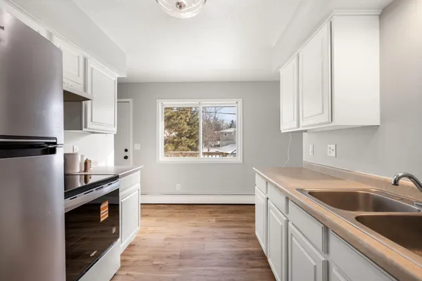 $500,000 | 195 Iris Street, Mahtomedi, MN 55115