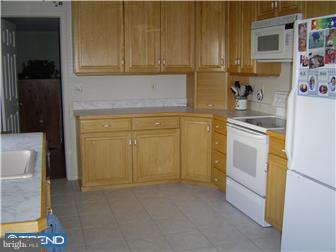 27 Robertson Road East Windsor, NJ 08520 - Photo 3 of 12 Kitchen