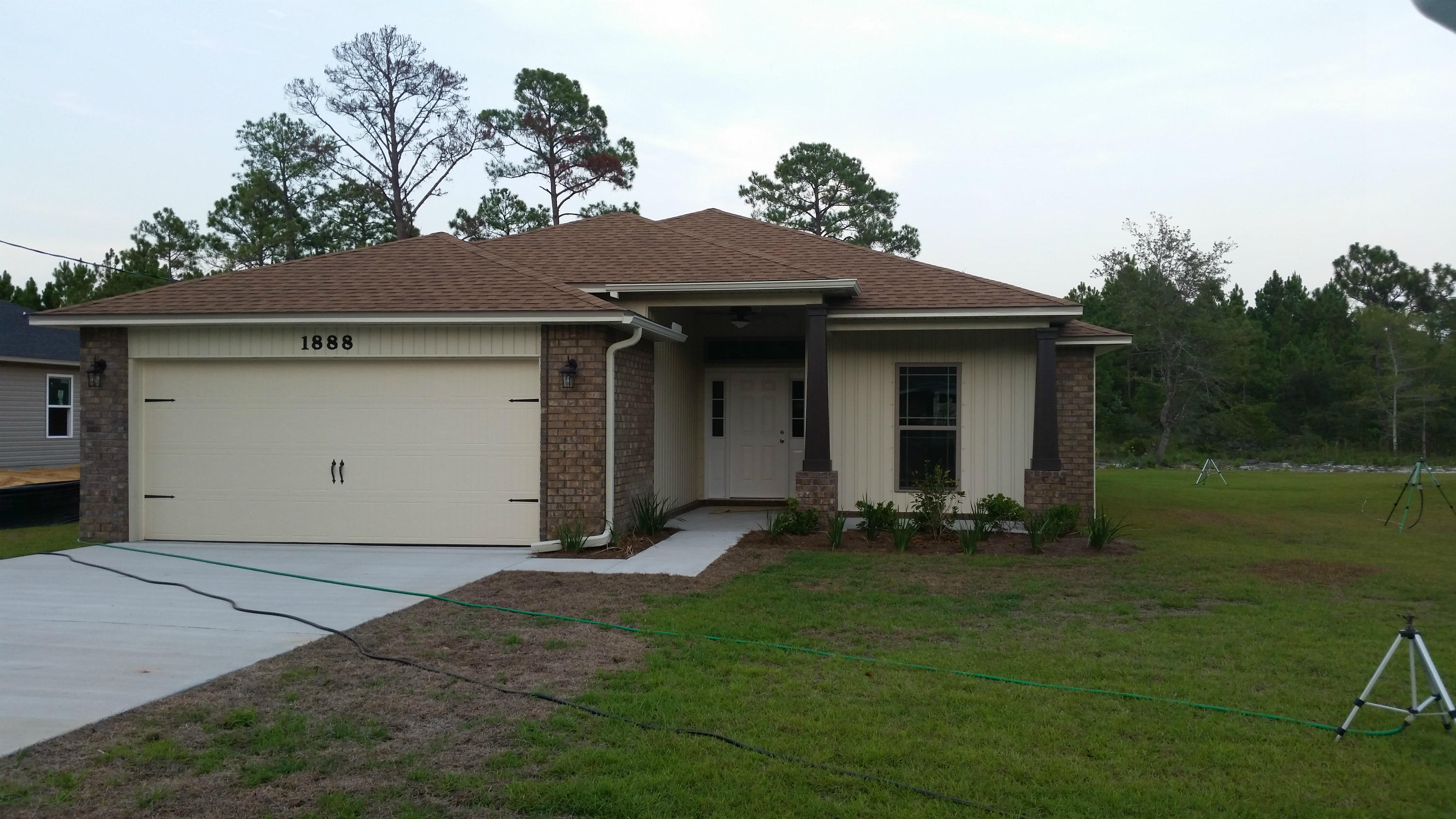 1888 Shannon Road Navarre, FL 32566 - Photo 2 of 37 Gallery Image 2