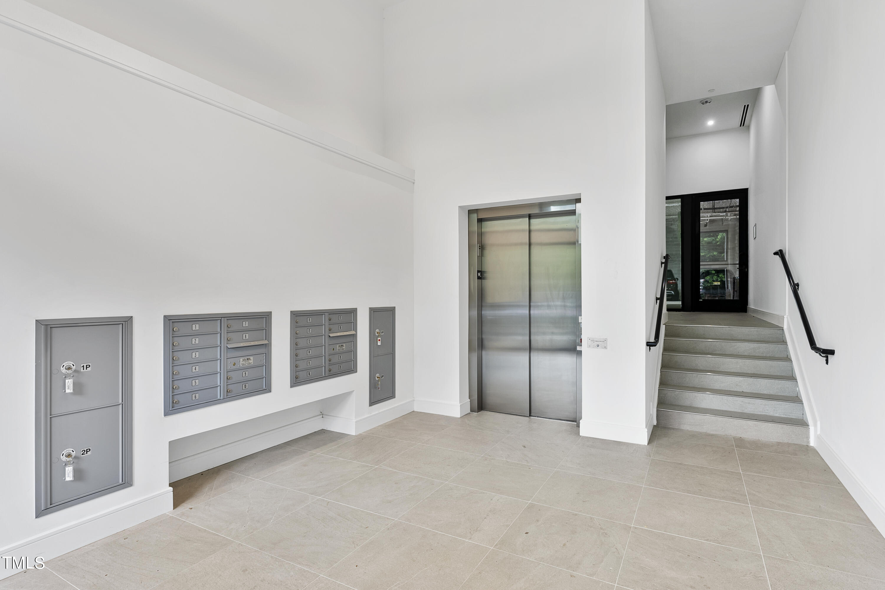 615 Daniels Street, Unit 111 Raleigh, NC 27605 - Photo 14 of 23