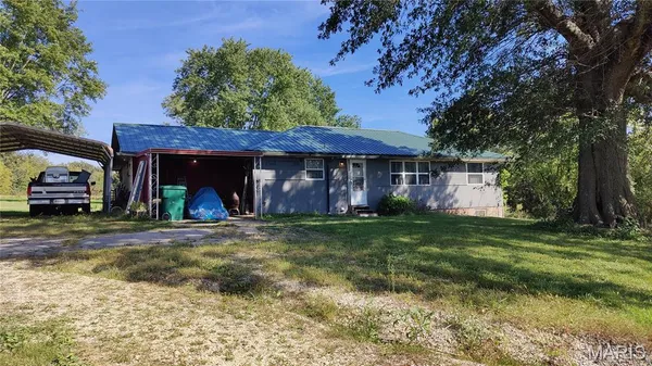 $320,000 | 2897 Boeuf Lutheran Road, New Haven, MO 63068