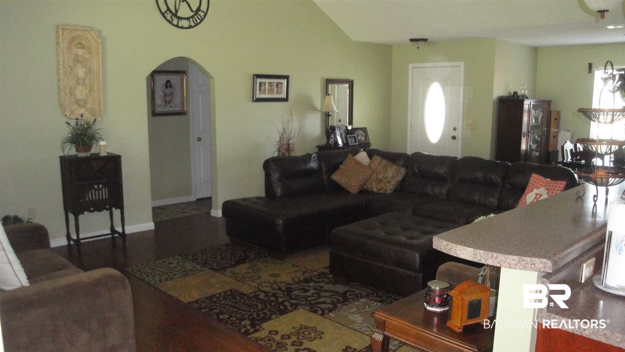 17643 Eastview Loop Foley, AL 36535 - Photo 8 of 14