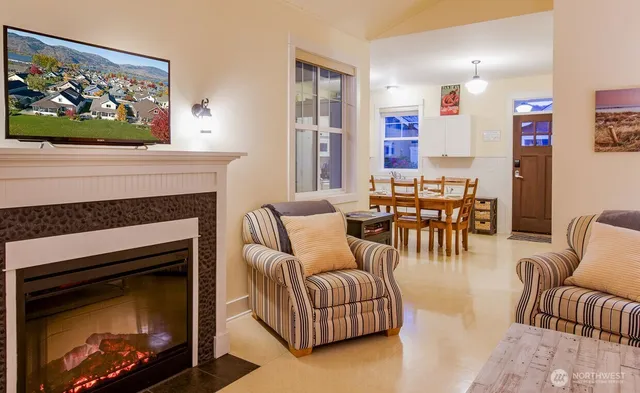 $354,900 | 102 Shenanigan Lane, Oroville, WA 98844