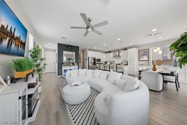 $2,950 | 694 Monroe Hl Place, Henderson, NV 89011