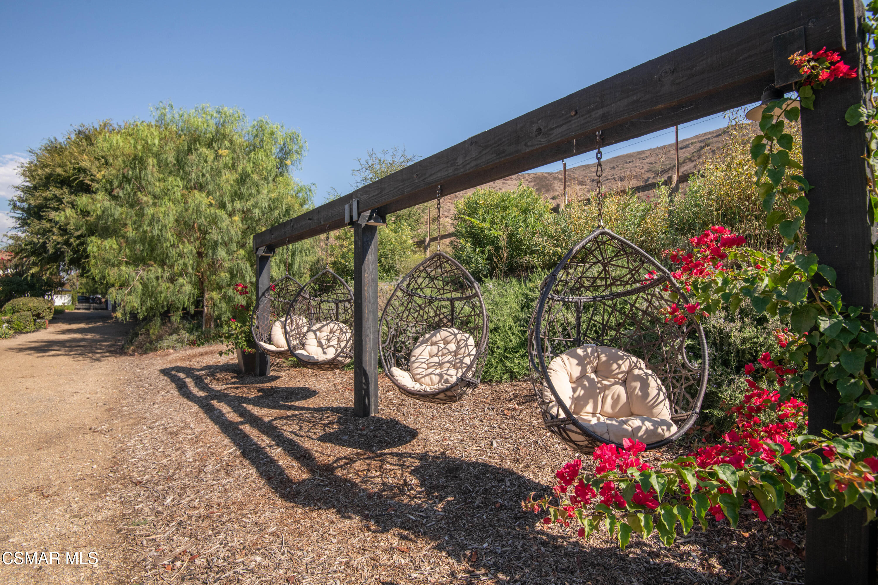 11226 Santa Rosa Road Camarillo, CA 93012 - Photo 46 of 54 chairs