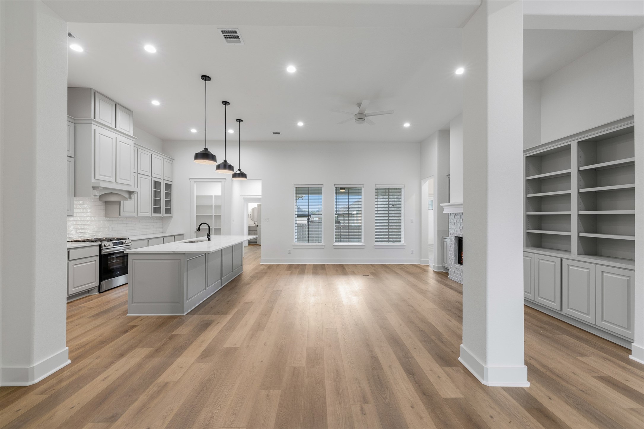 5020 Toscana Loop Bryan, TX 77802 - Photo 13 of 48