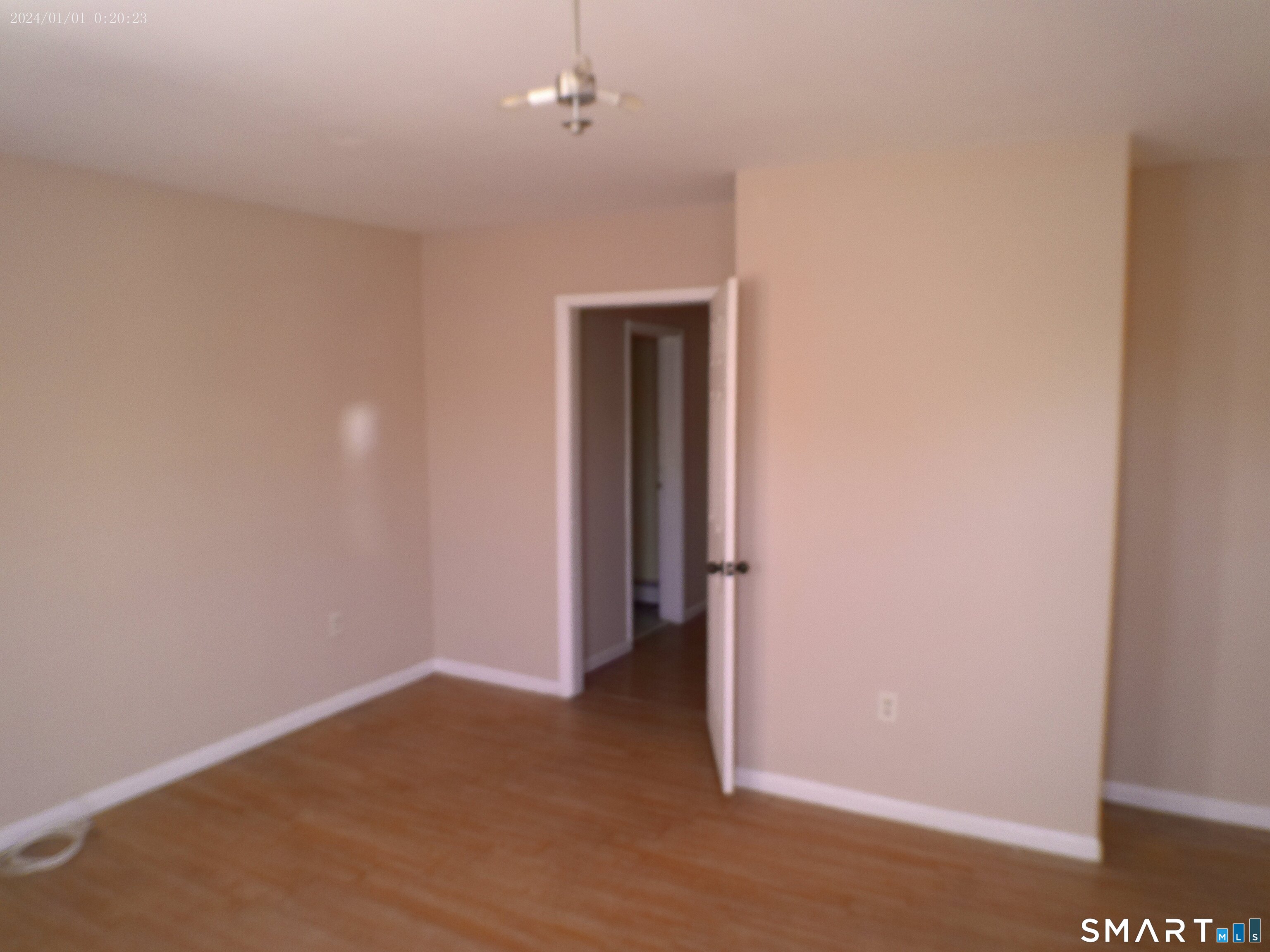 13 Armstrong Place, Unit 2 Bridgeport, CT 06608 - Photo 3 of 18