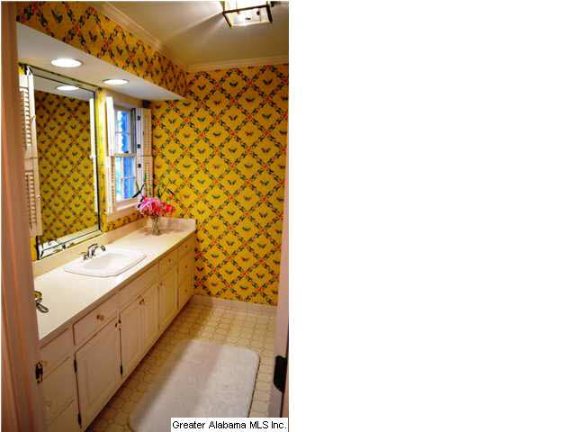 3328 Faring Road Birmingham, AL 35223 - Photo 8 of 32