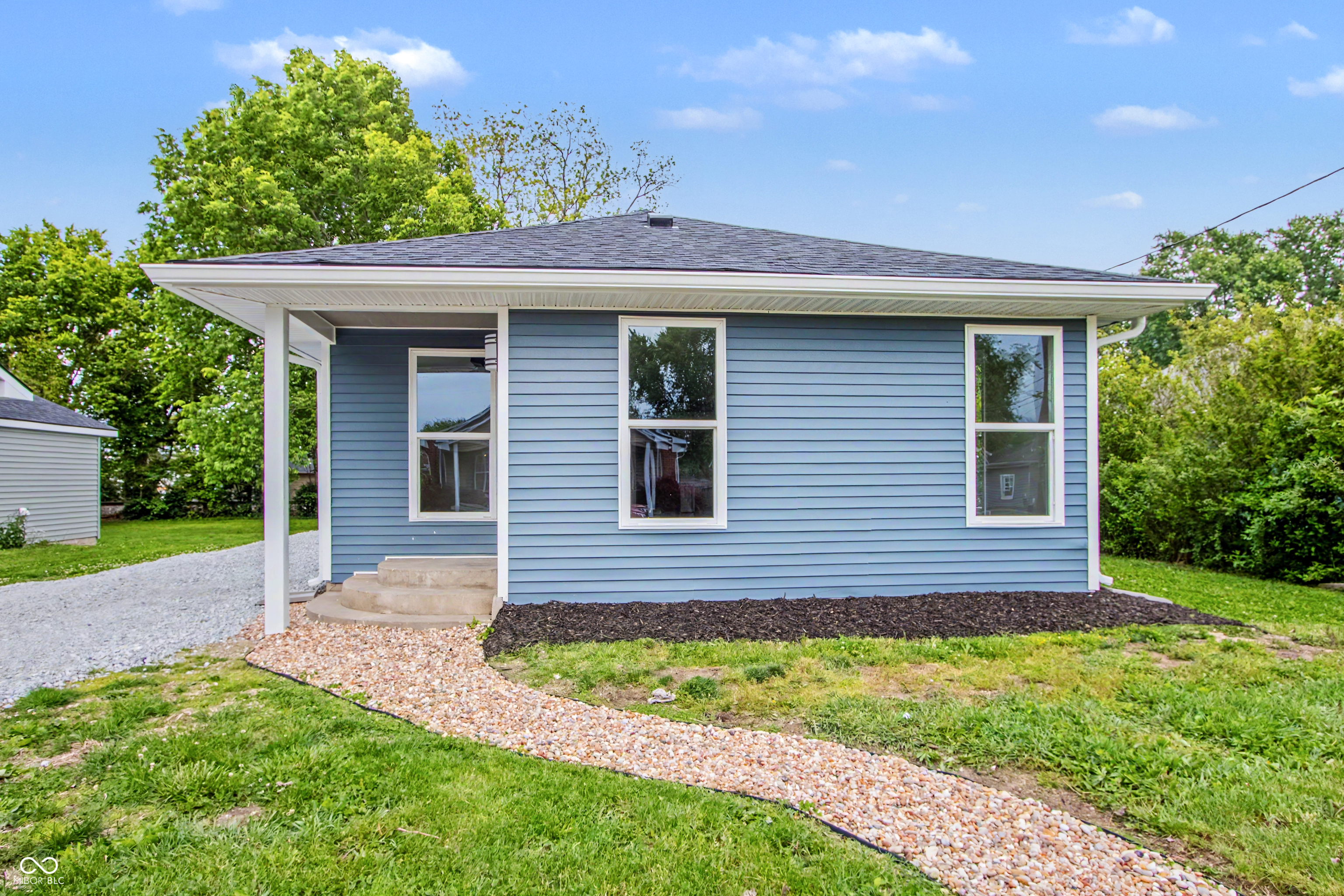 955 Graham Street Franklin, IN 46131 - Photo 3 of 35