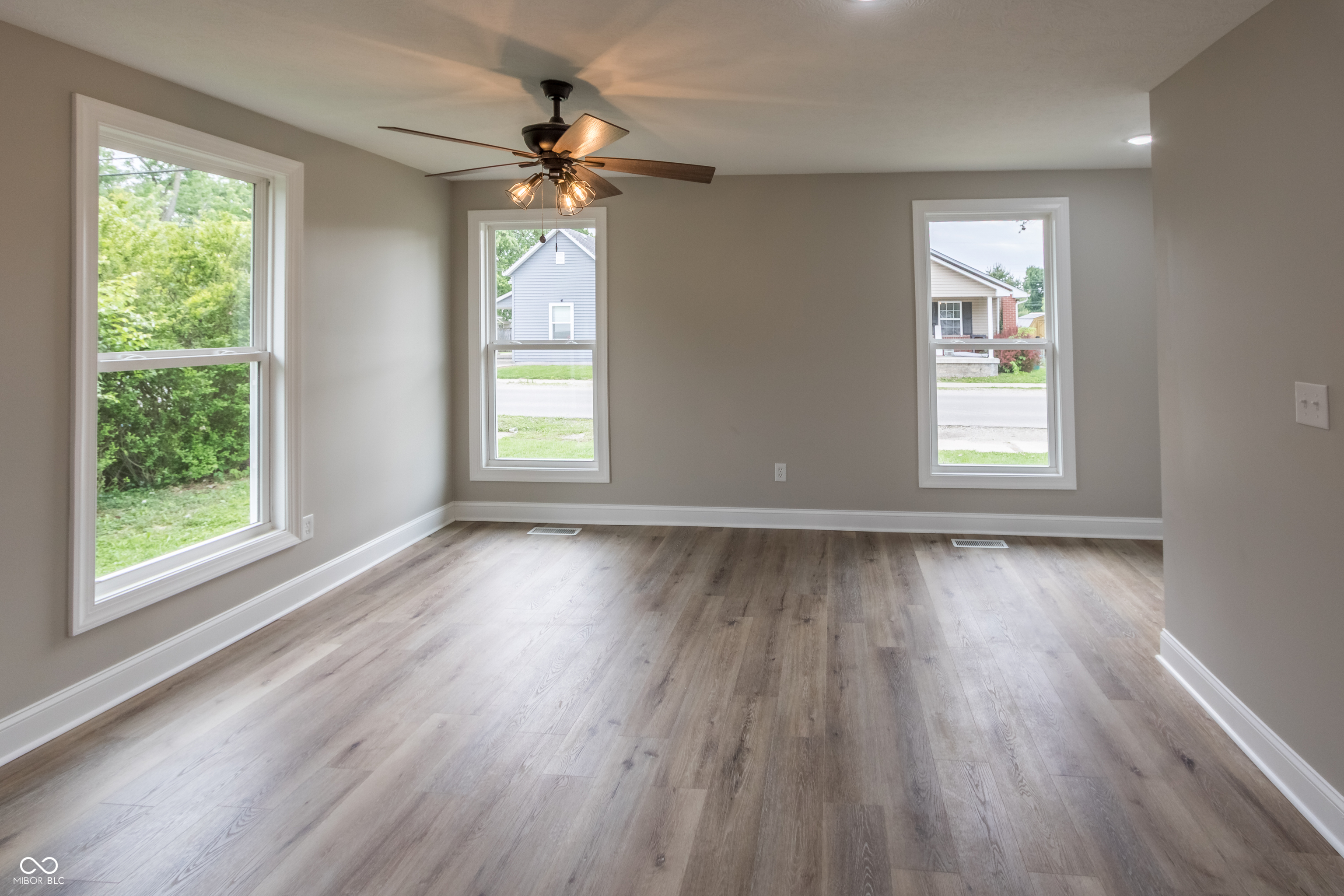 955 Graham Street Franklin, IN 46131 - Photo 6 of 35